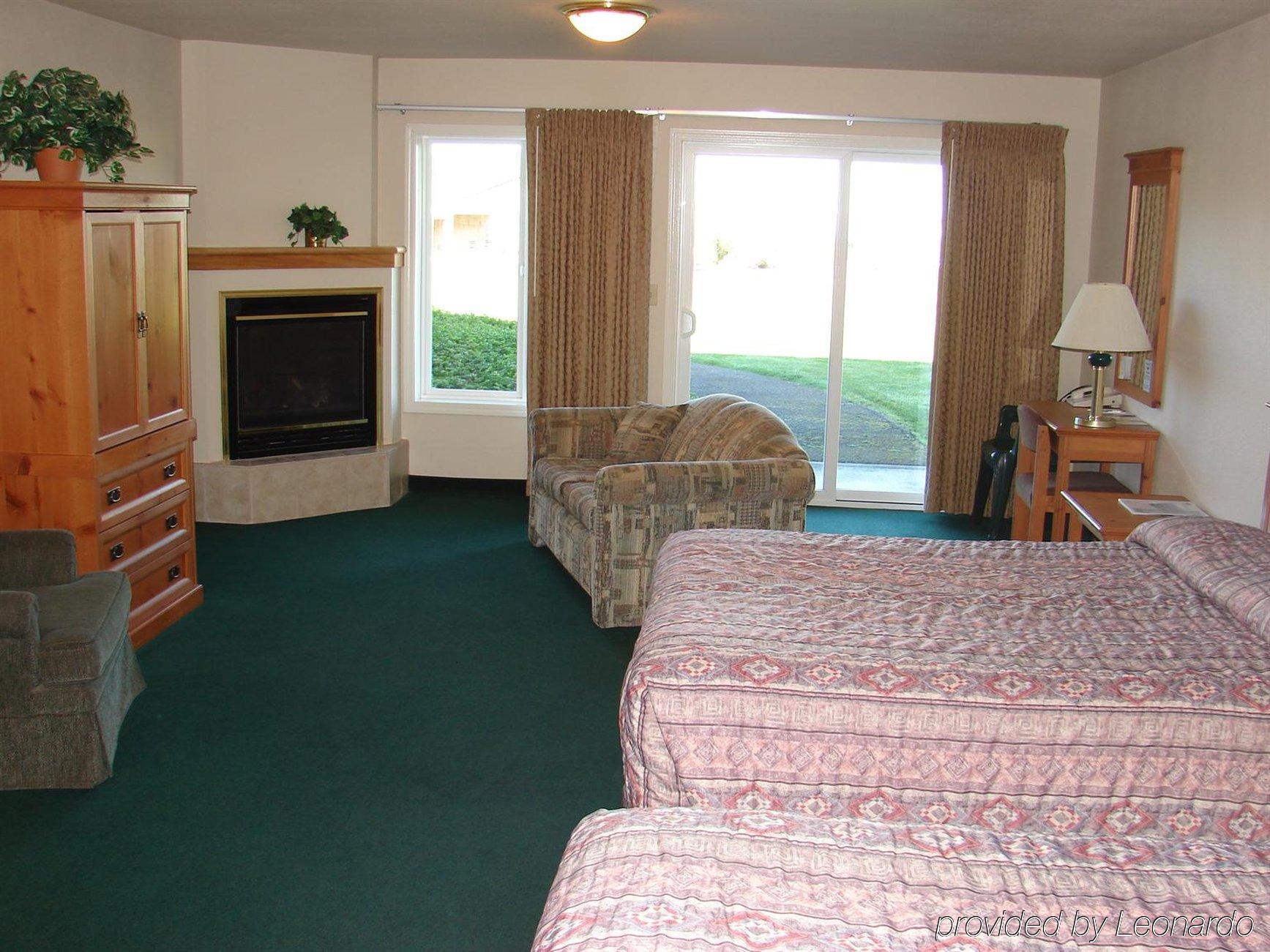 בנדון Sunset Oceanfront Lodging מראה חיצוני תמונה
