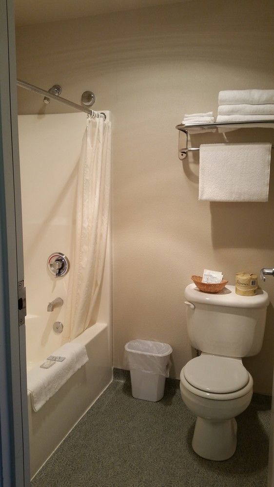 בנדון Sunset Oceanfront Lodging מראה חיצוני תמונה
