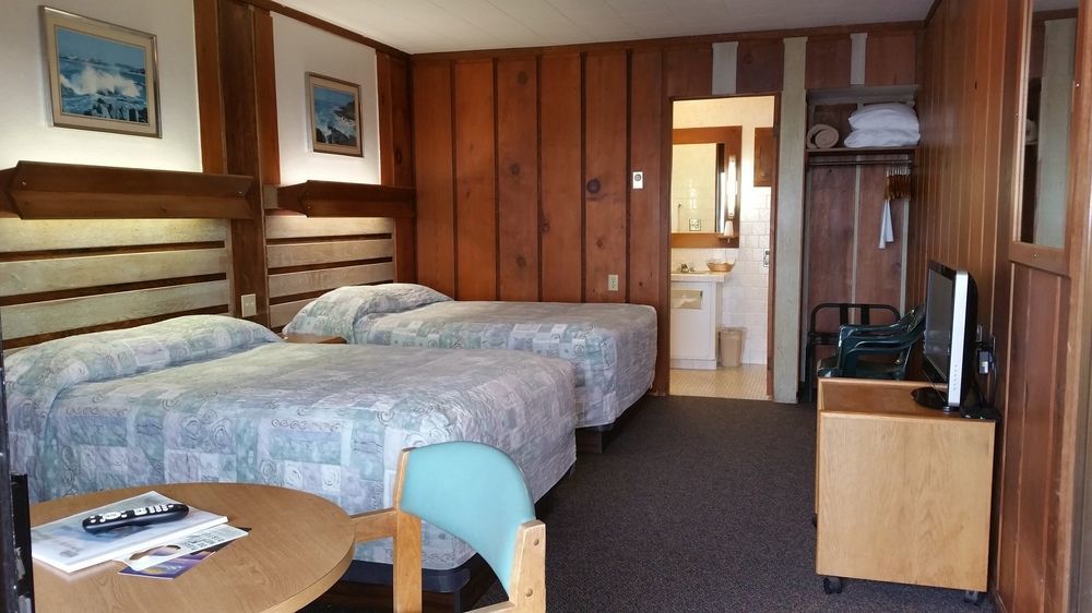 בנדון Sunset Oceanfront Lodging מראה חיצוני תמונה