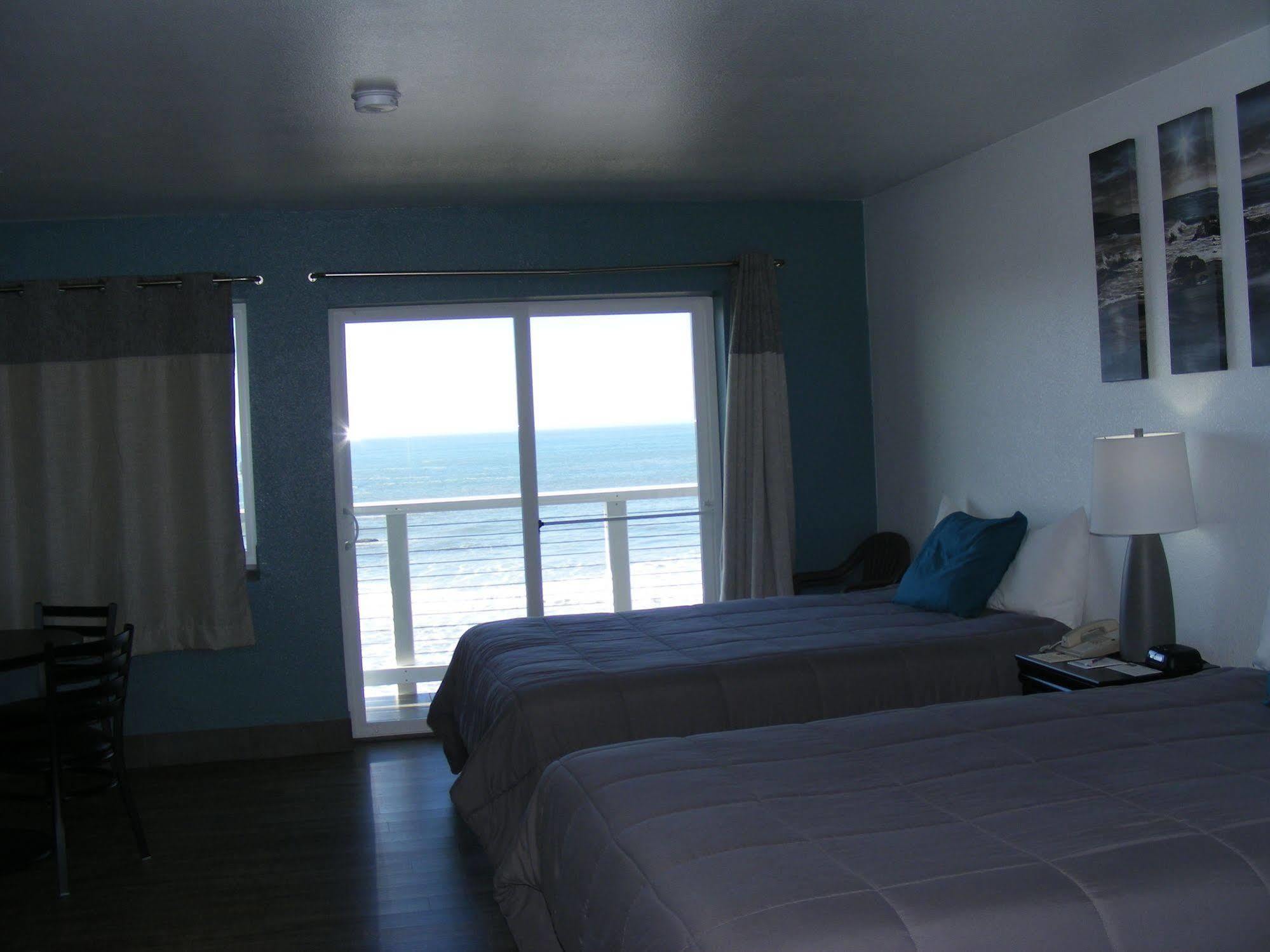 בנדון Sunset Oceanfront Lodging מראה חיצוני תמונה